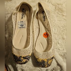 Multi-colored Ballet flats